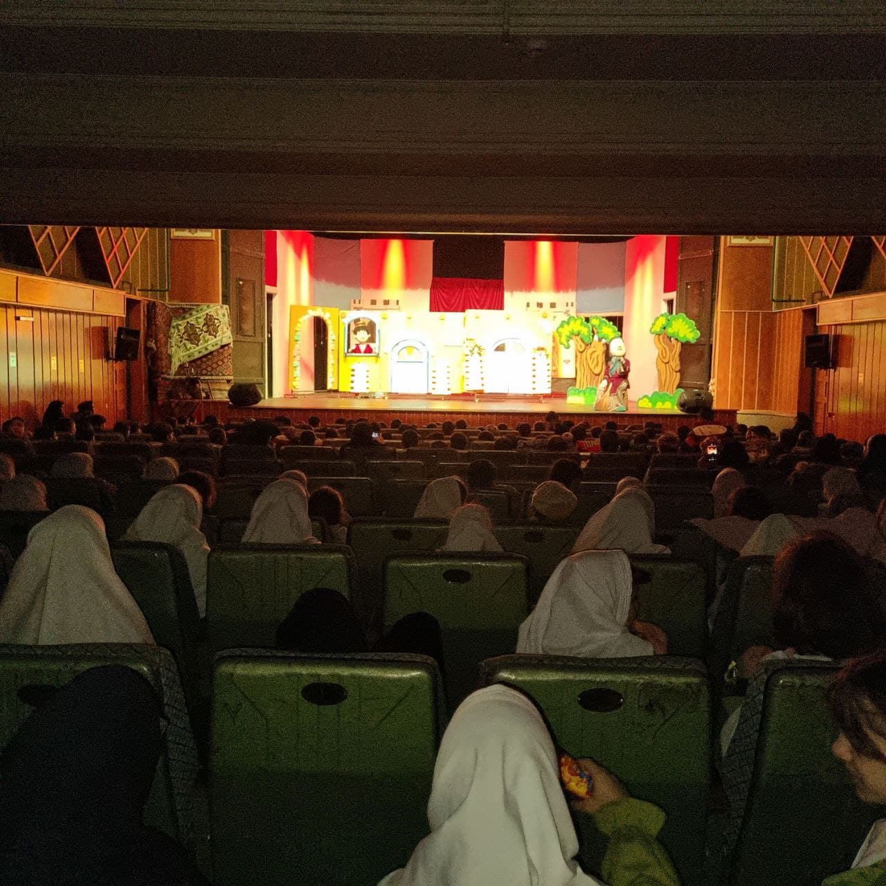 پیش دبستانی و دبستان طلوع اندیشه